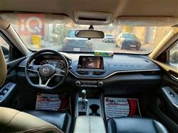 نيسان ألتيما